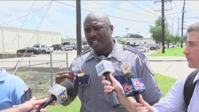 Three officers and lone shooter shot dead in Baton Rouge | wbir.com