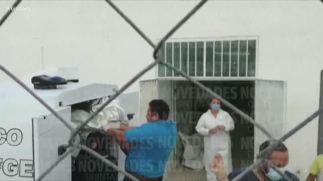 Mexico bus crash kills Americans, Swedes, Canadian, say officials
